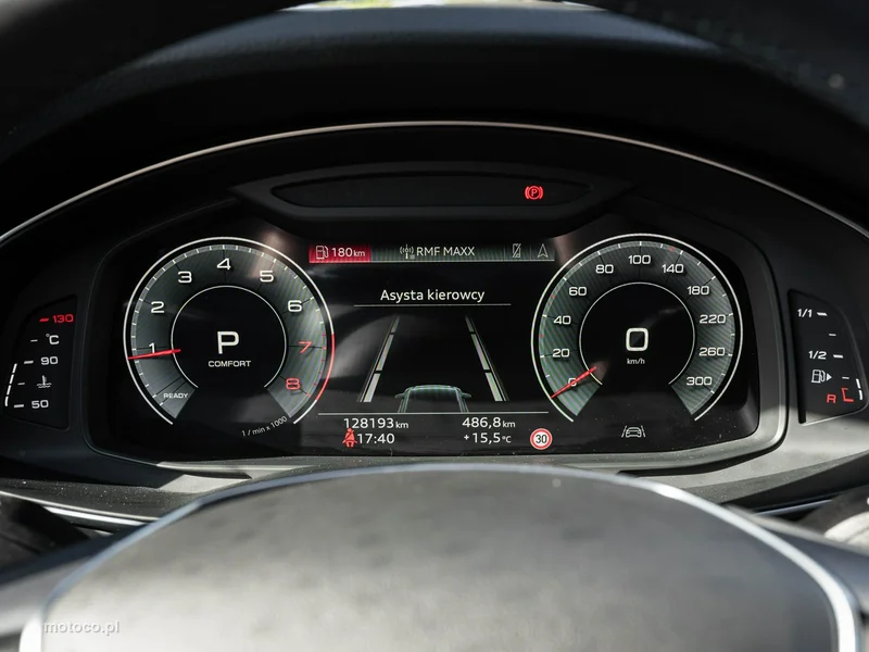 Audi A6 C8 12