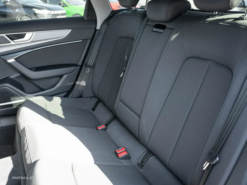 Audi A6 C8 28