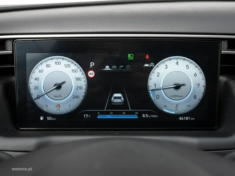 Hyundai TUCSON 12
