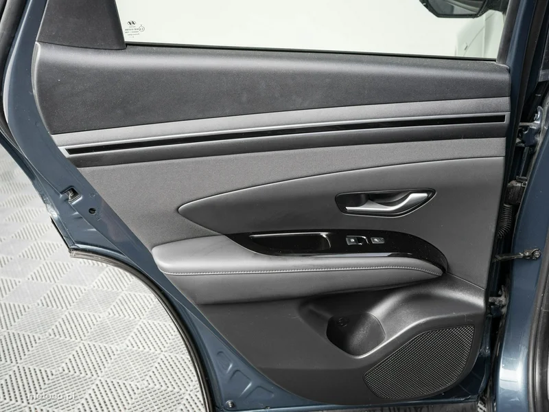 Hyundai TUCSON 25