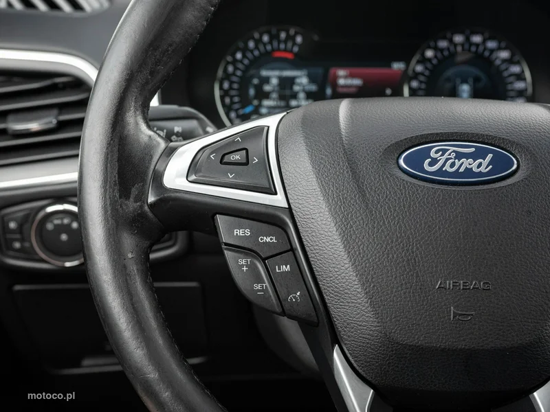 Ford Galaxy III 13