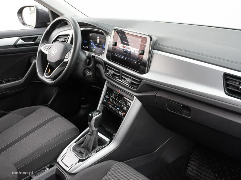 Volkswagen T-Roc A1 27