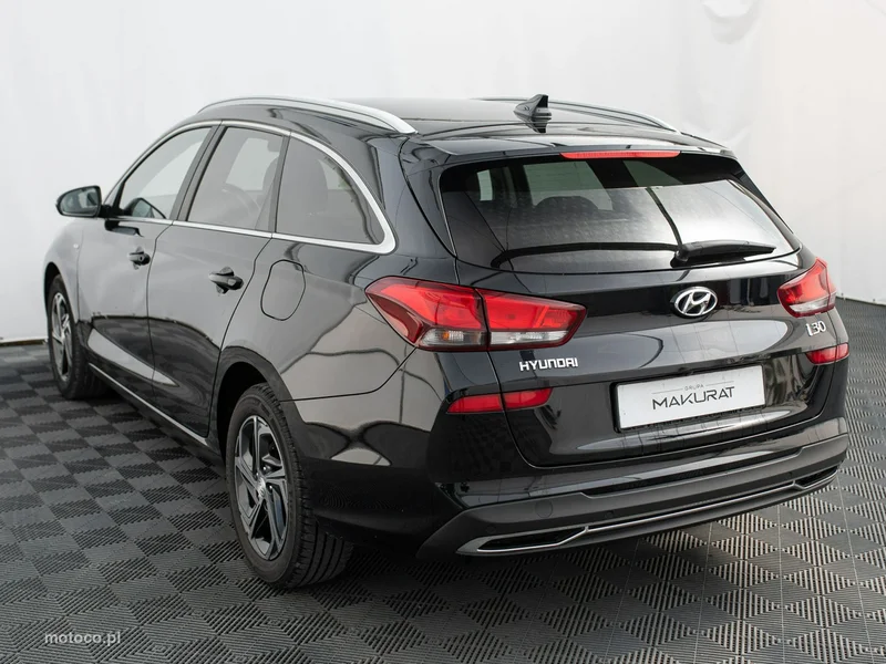 Hyundai i30 4