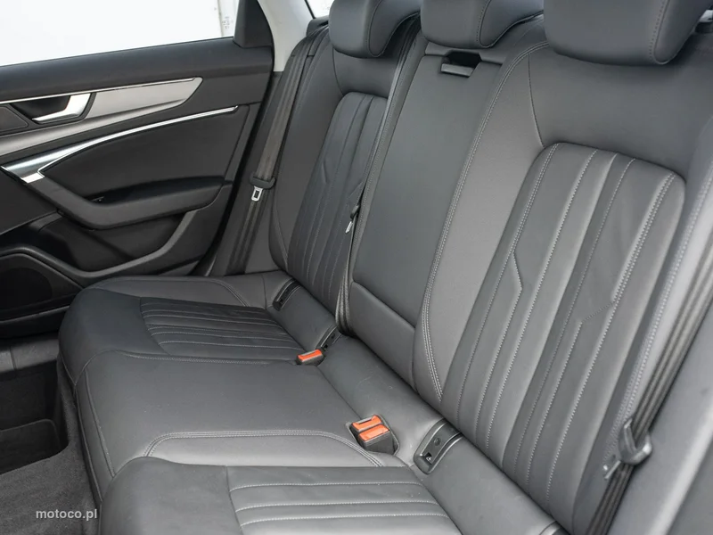 Audi A6 C8 26