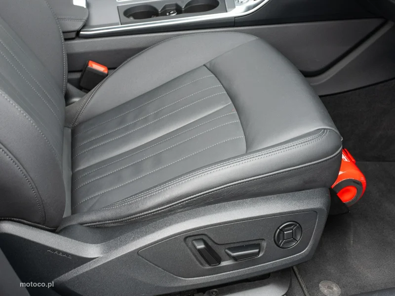 Audi A6 C8 29
