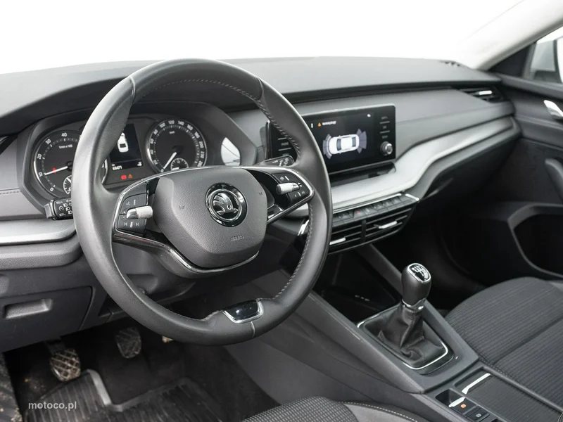 Skoda Octavia IV 6
