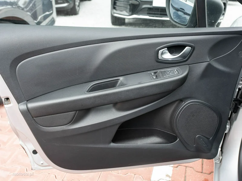 Renault Clio IV 9