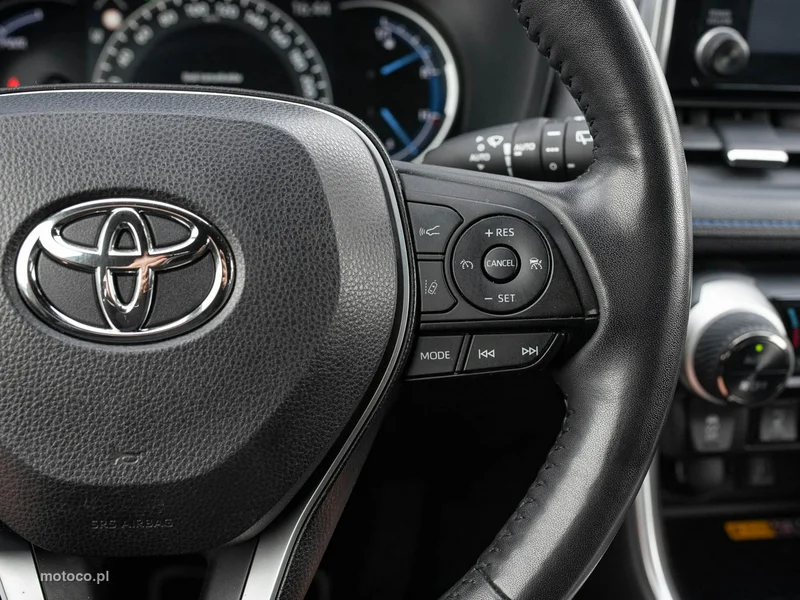 Toyota RAV 4 XA50 14