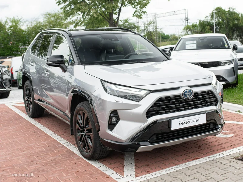 Toyota RAV 4 XA50 3