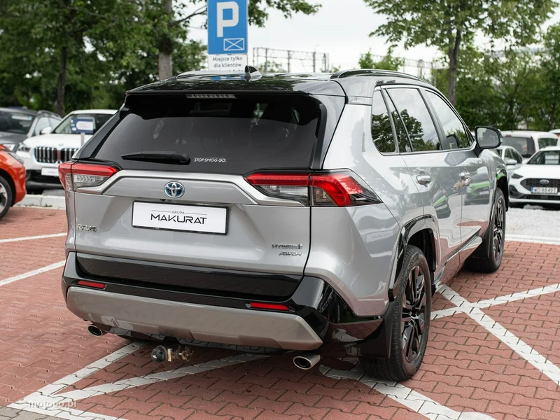 Toyota RAV 4 XA50 5