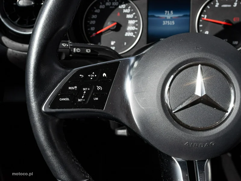 Mercedes-Benz T 180 d 13