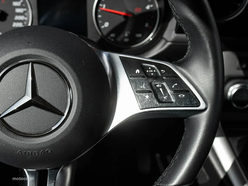 Mercedes-Benz T 180 d 14
