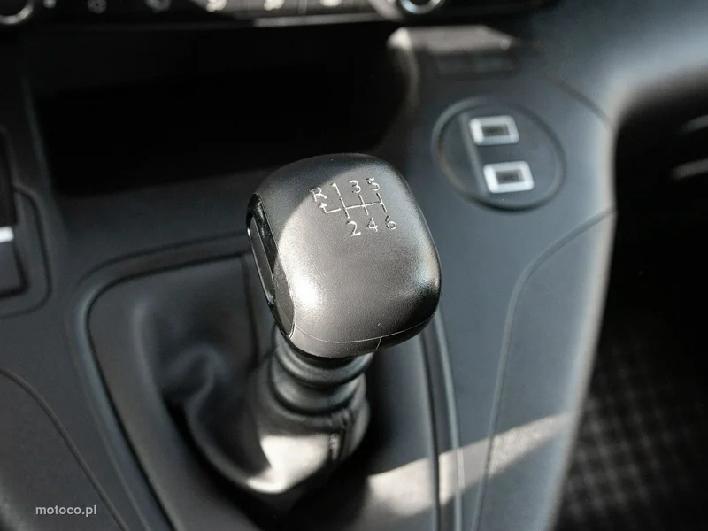 Opel Combo E 15