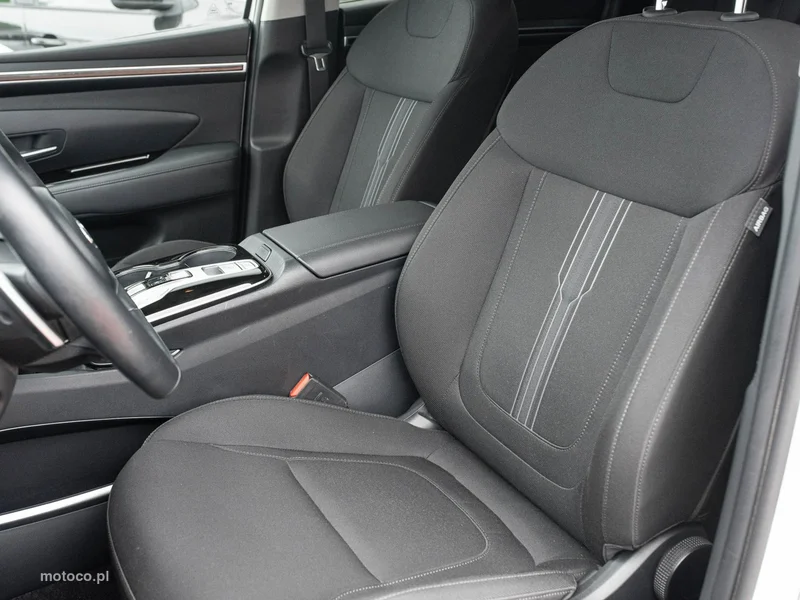 Hyundai TUCSON 11