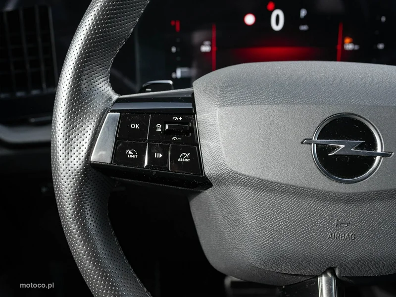 Opel Astra L 13