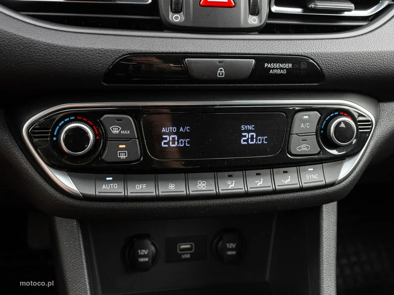 Hyundai i30 18