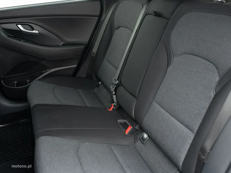Hyundai i30 24