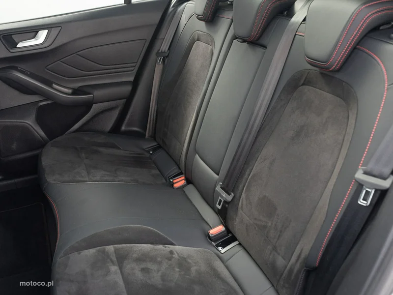 Ford Focus IV 24