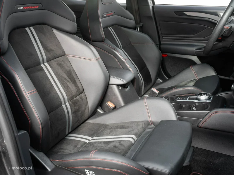 Ford Focus IV 28