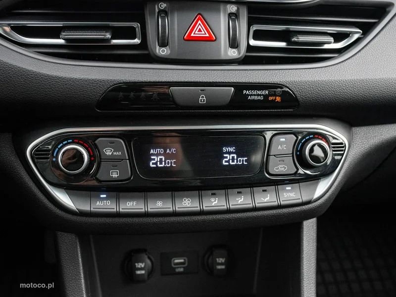 Hyundai i30 16
