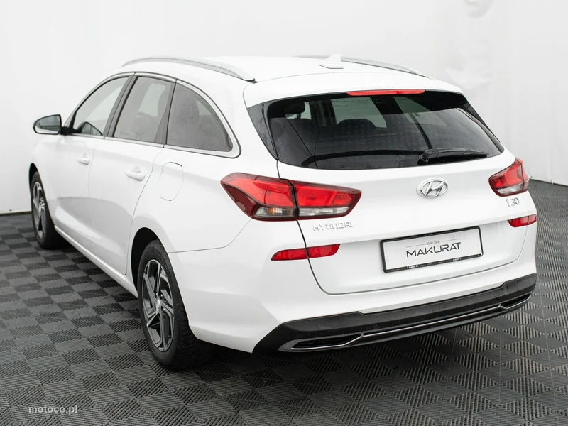 Hyundai i30 4