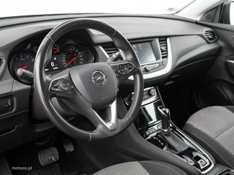Opel Grandland X 6