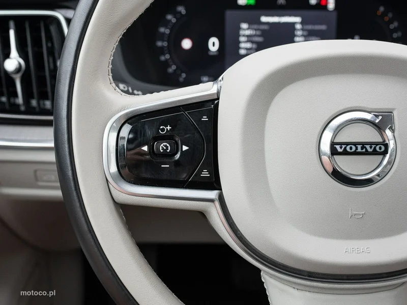 Volvo S60 13