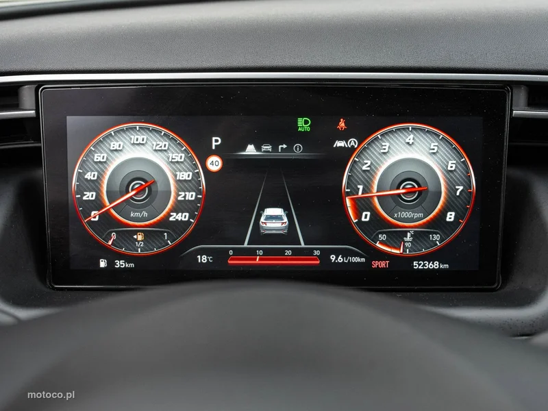 Hyundai TUCSON 12