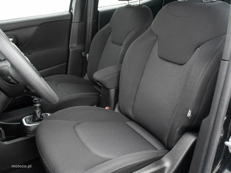Jeep Renegade 11
