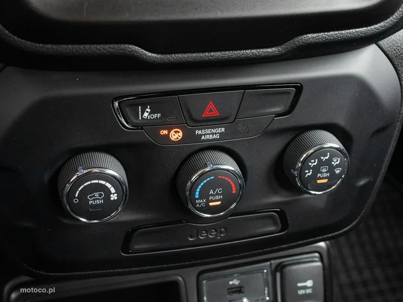 Jeep Renegade 16