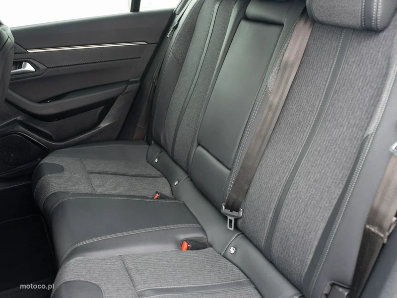 Peugeot 508 SW 26