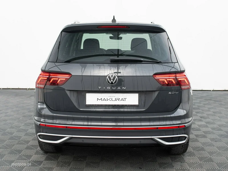 Volkswagen Tiguan AD 8