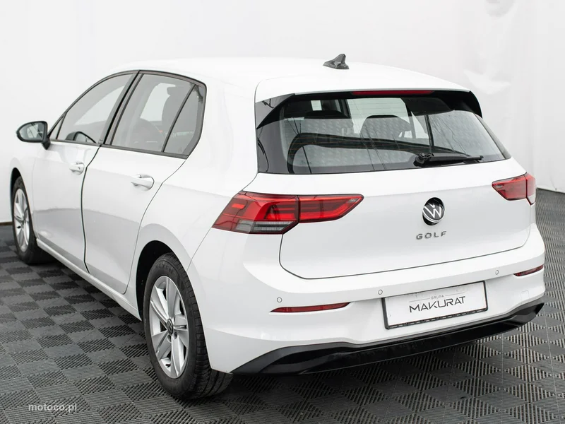 Volkswagen Golf VIII 4