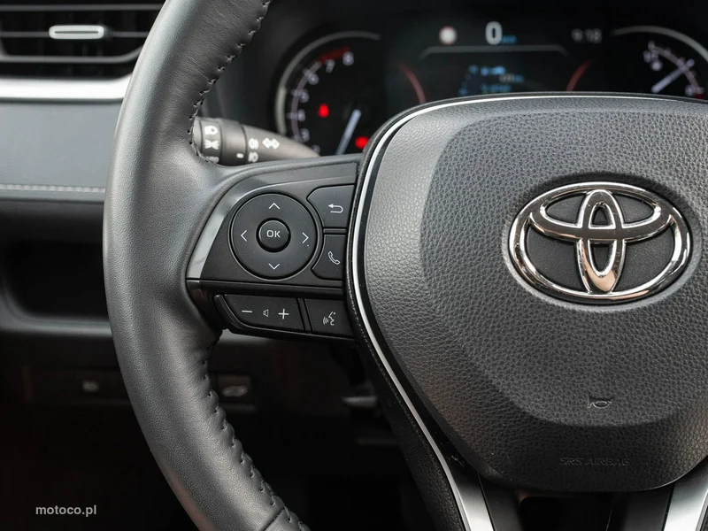 Toyota RAV 4 XA50 13