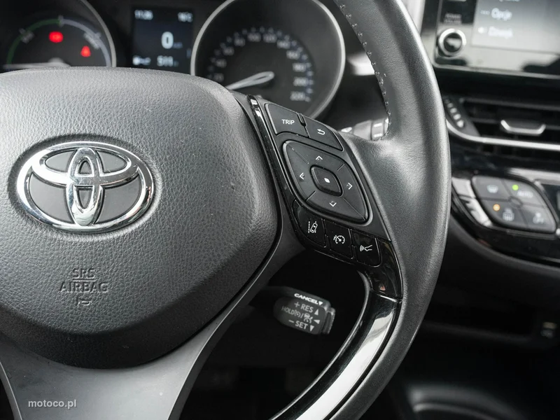 Toyota C-HR AX10 14