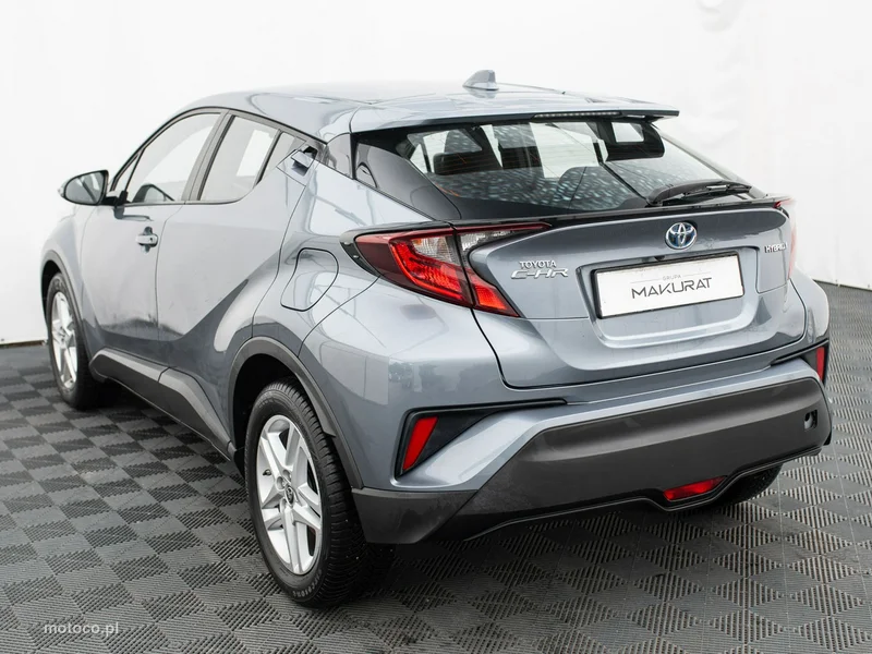 Toyota C-HR AX10 4