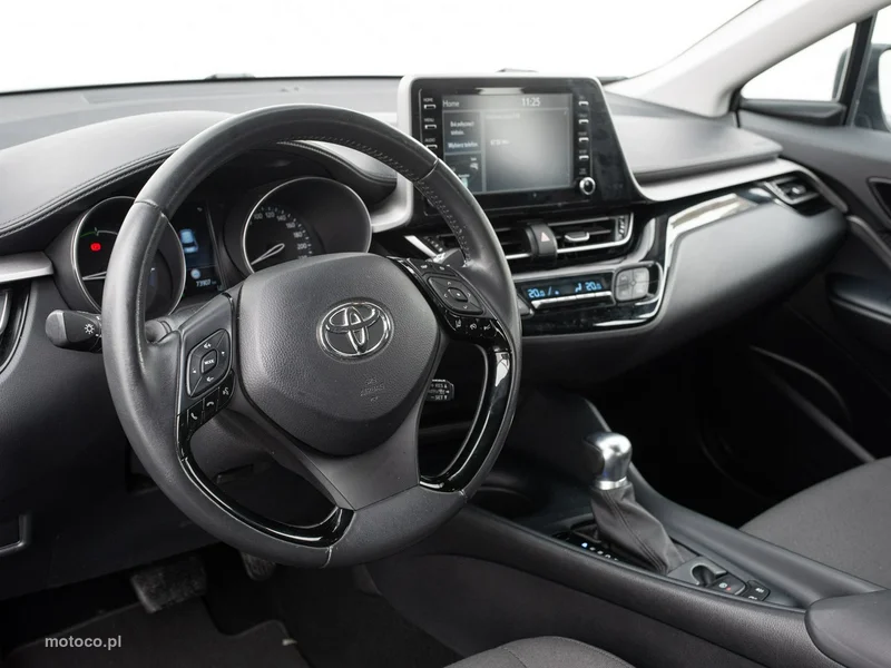 Toyota C-HR AX10 6