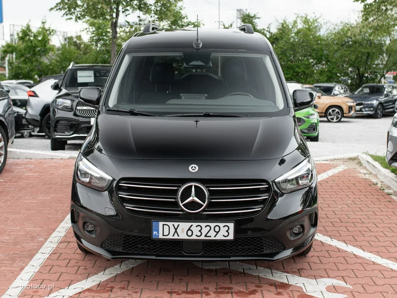 Mercedes-Benz T 180 d 7