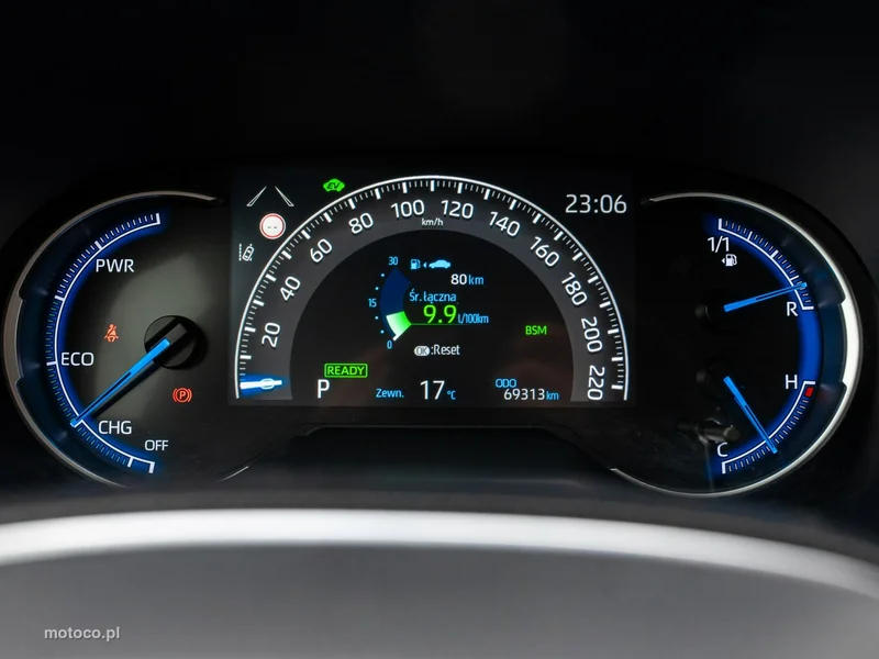 Toyota RAV 4 XA50 12