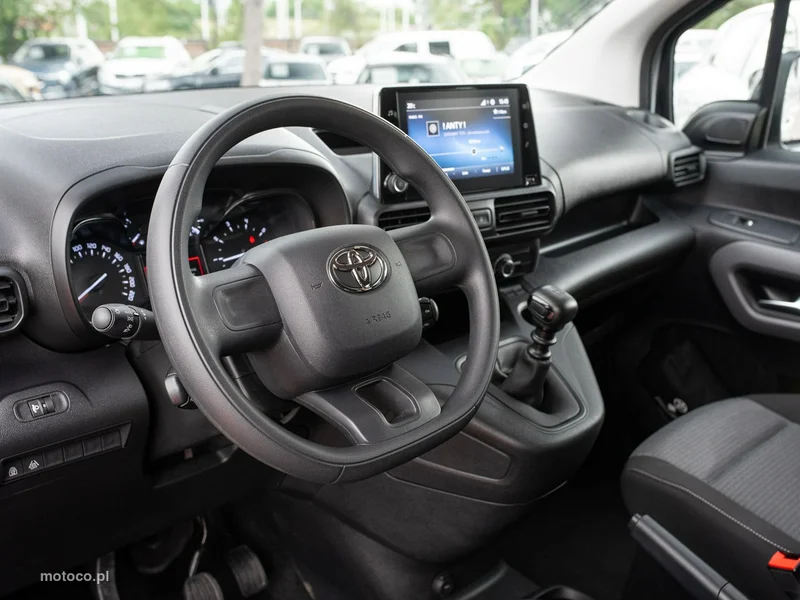 Toyota Proace City Verso 6