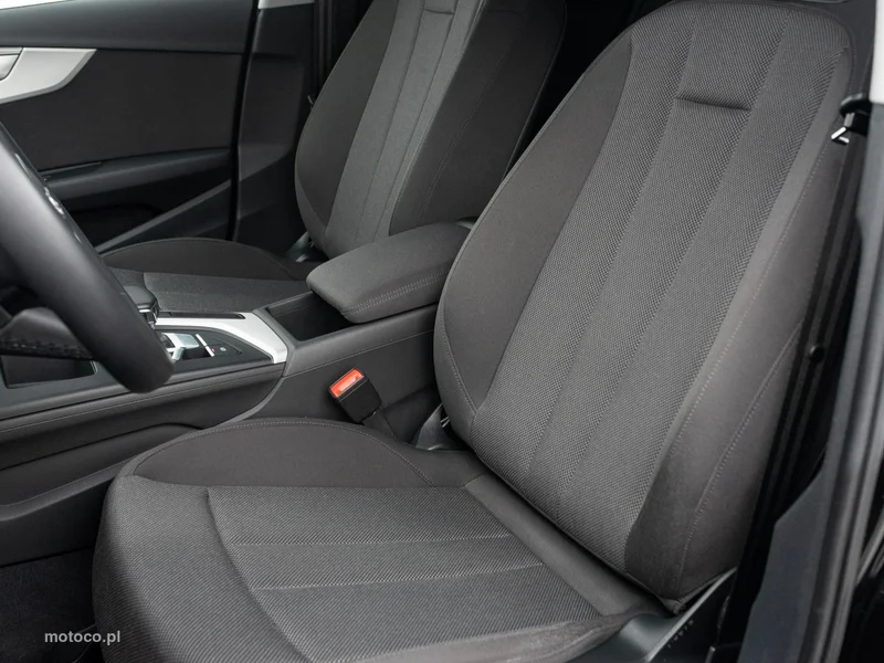 Audi A4 B9 11