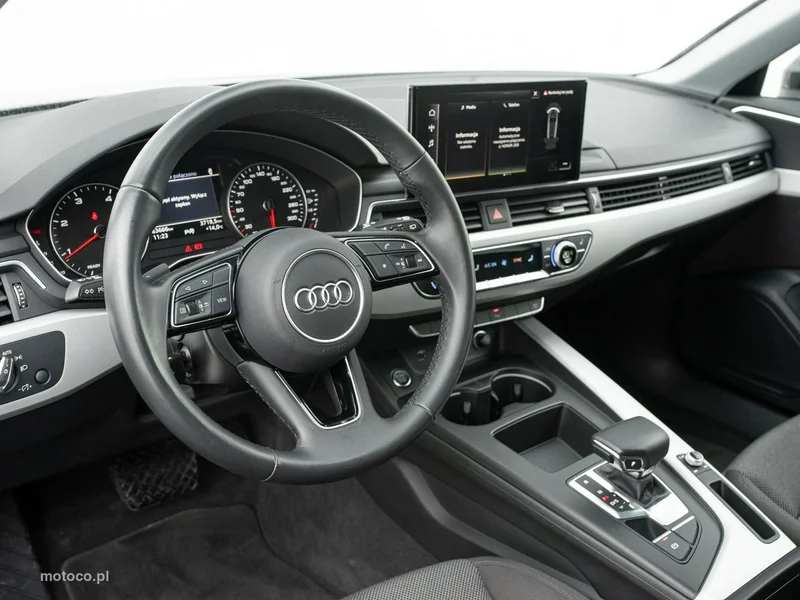 Audi A4 B9 6