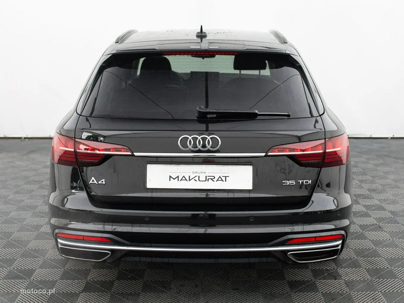 Audi A4 B9 8