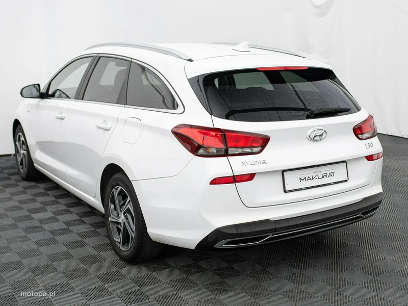 Hyundai i30 4