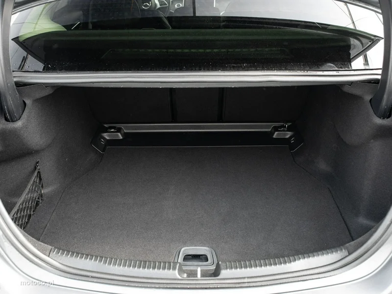 Mercedes-Benz Klasa C W206 C 220 27