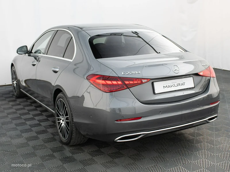 Mercedes-Benz Klasa C W206 C 220 4