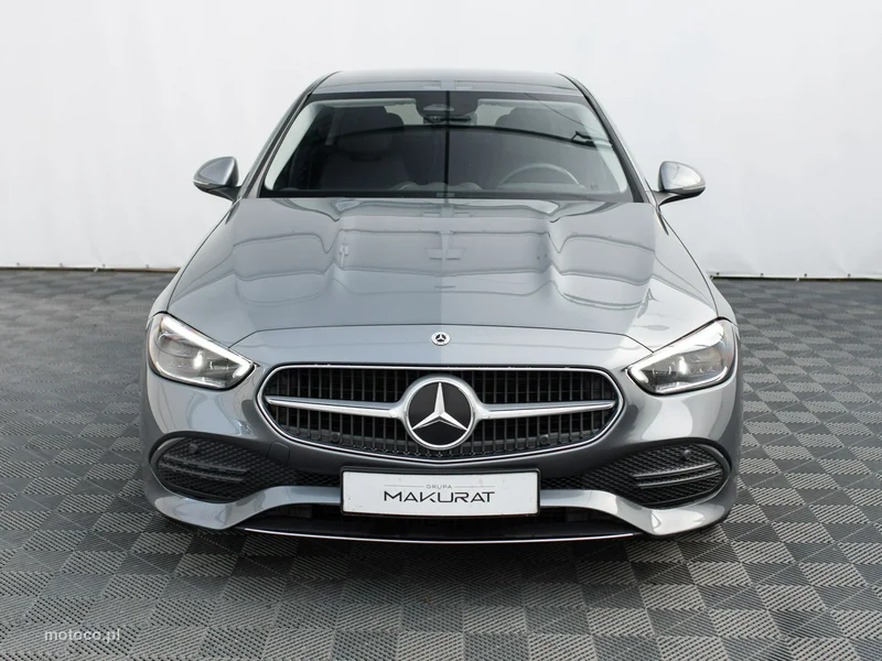 Mercedes-Benz Klasa C W206 C 220 7