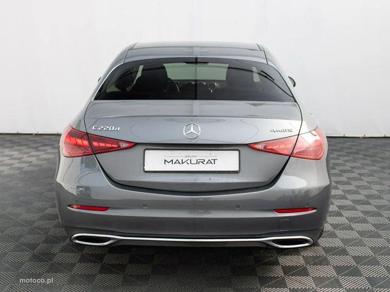 Mercedes-Benz Klasa C W206 C 220 8