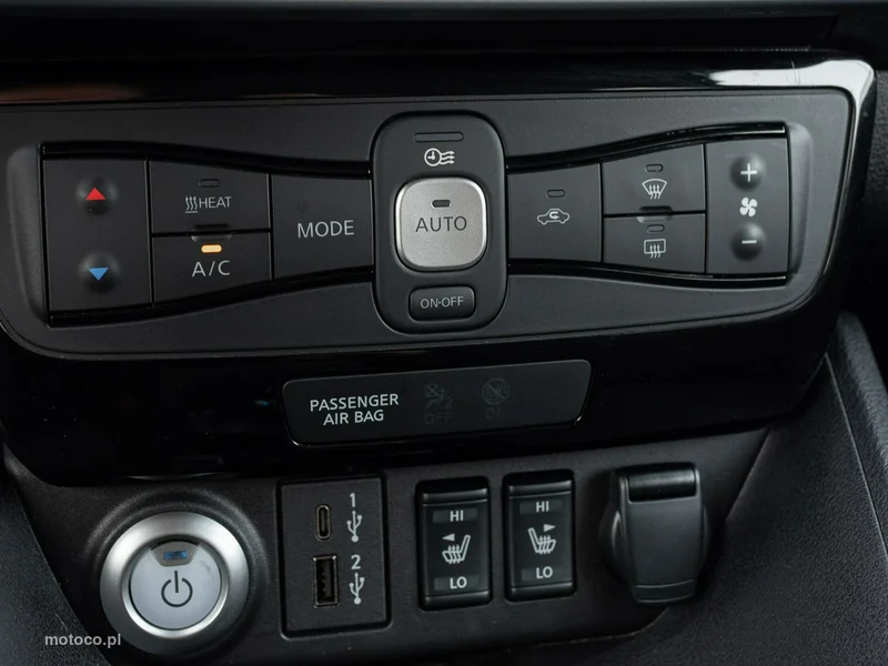 Nissan Leaf 16