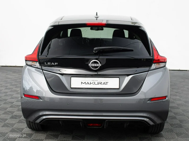 Nissan Leaf 8